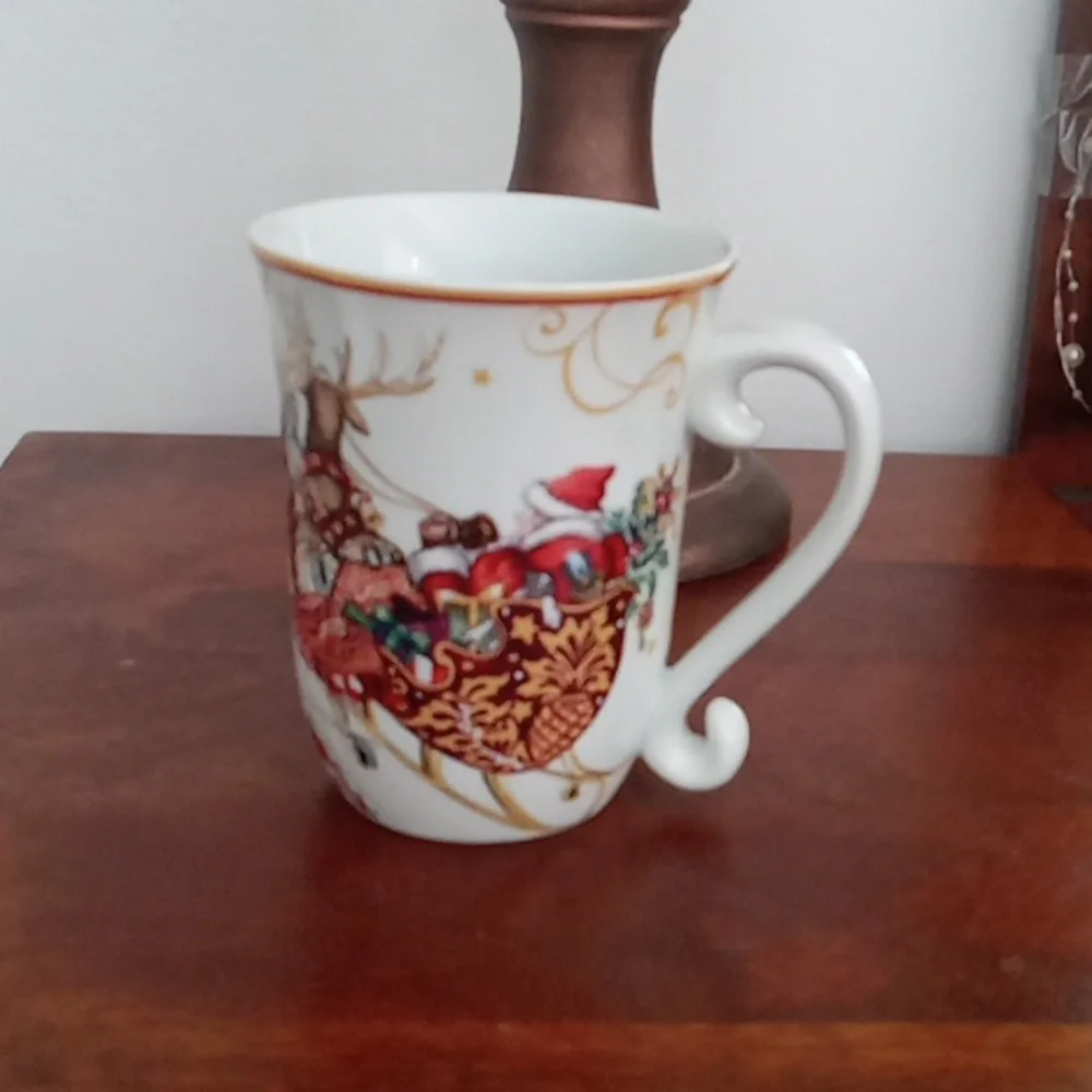 Williams Sonoma Christmas Coffee Cup